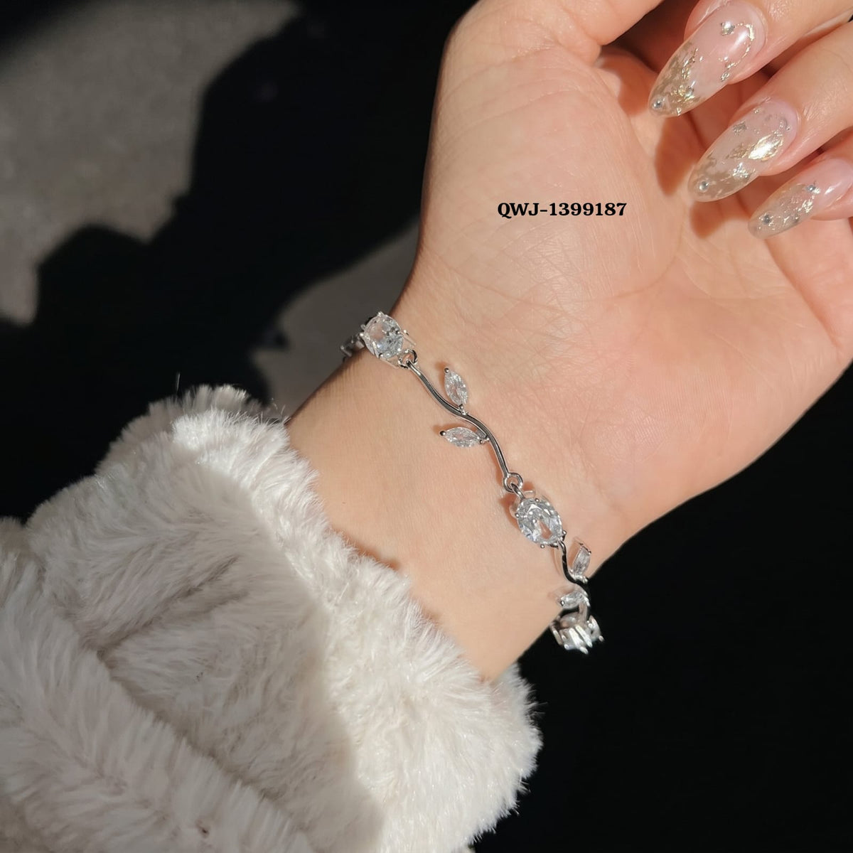 Tulip Gemstone Bracelet